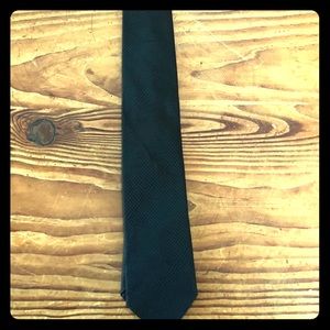 Solid black Hugo Boss Skinny tie